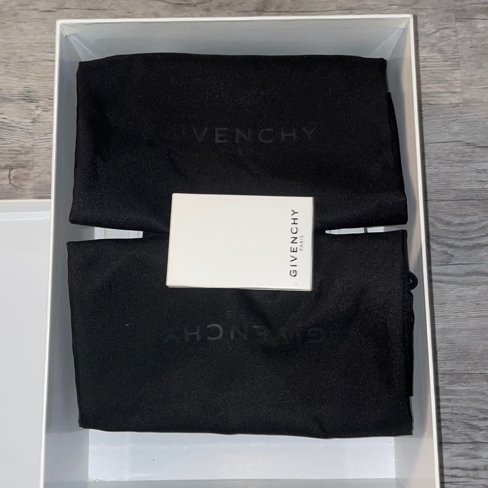 Givenchy Urban Street Sneakers (Black/Silver) - Picture 4 of 5